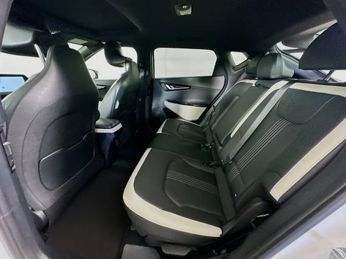 Used 2024 Kia EV6 GT-Line RWD image 28