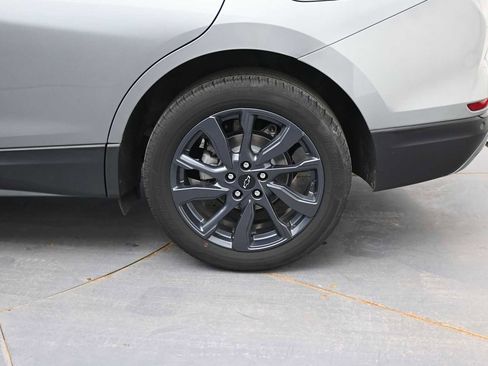 Used 2024 Chevrolet Equinox RS w/ LPO, Floor Liner Package AWD/4WD image 5