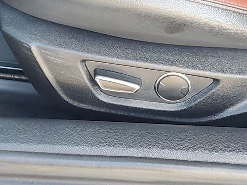 Used 2017 Ford Mustang Premium image 29