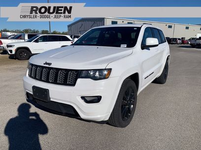 Used 2018 Jeep Grand Cherokee Altitude