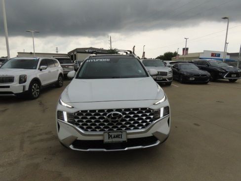 Used 2023 Hyundai Santa Fe Limited FWD image 4