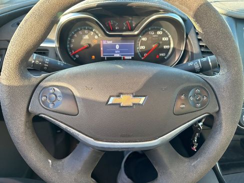 Used 2014 Chevrolet Impala LS w/ LS Convenience Package image 2