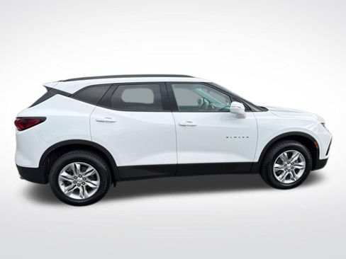 Used 2020 Chevrolet Blazer LT AWD/4WD image 2