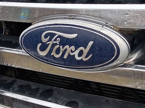 Used 2011 Ford Expedition EL XL w/ HD Trailer Tow Pkg image 12