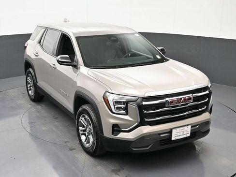 Used 2026 GMC Terrain Elevation FWD image 22