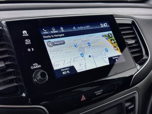 Certified 2023 Honda Passport TrailSport image 13