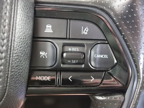 Used 2023 Toyota Tundra SR5 w/ SR5 Convenience Package AWD/4WD image 22