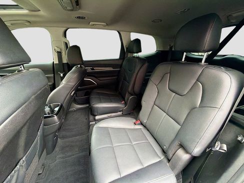 Used 2022 Kia Telluride EX w/ EX Premium Package AWD/4WD image 25