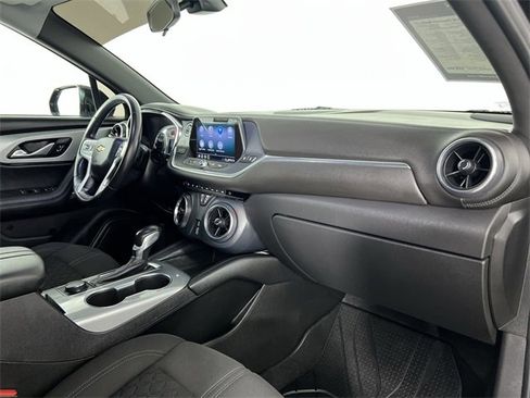 Certified 2020 Chevrolet Blazer LT w/ Midnight/Sport Edition image 29