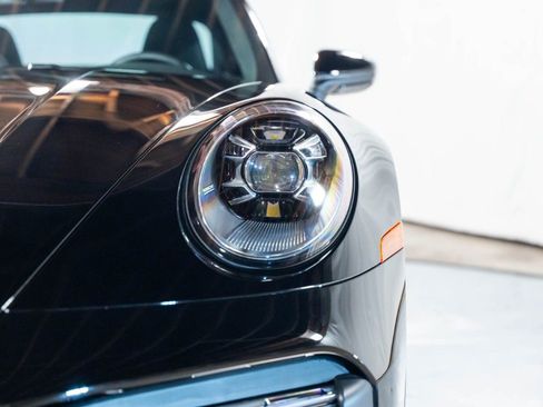 Used 2023 Porsche 911 Turbo S image 65