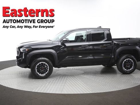 Used 2025 Toyota Tacoma TRD Off-Road AWD/4WD image 57