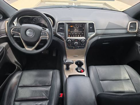 Used 2015 Jeep Grand Cherokee Limited w/ Luxury Group II RWD image 11