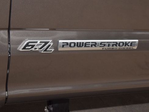 Used 2022 Ford F250 King Ranch w/ King Ranch Ultimate Package image 43