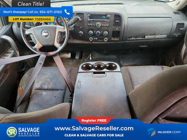 Used 2011 Chevrolet Silverado 3500 LT AWD/4WD image 11