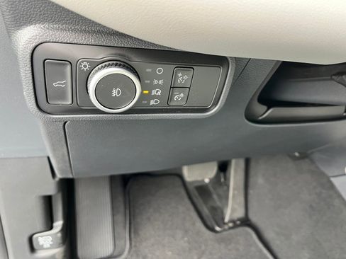 New 2025 Ford Explorer Active w/ Active Comfort Package image 12