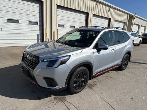Used 2023 Subaru Forester Sport image 14