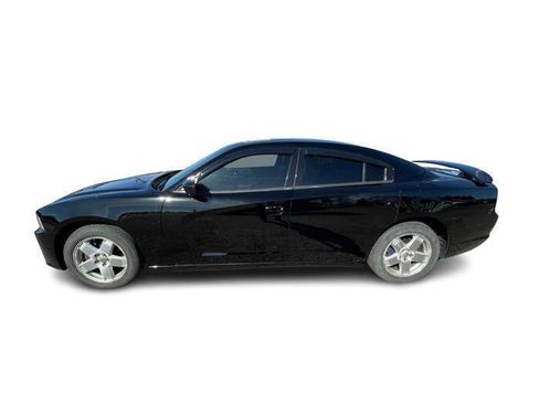Used 2013 Dodge Charger R/T image 2