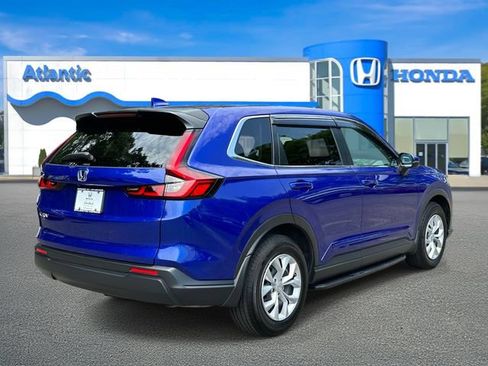 Used 2025 Honda HR-V LX image 5