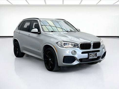 Used 2018 BMW X5 sDrive35i RWD image 3