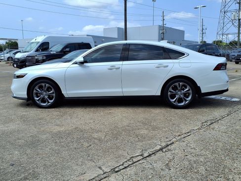 Used 2024 Honda Accord EX image 25