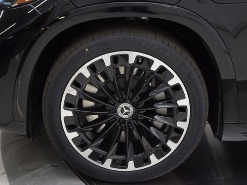 New 2026 Mercedes-Benz EQS 550 4MATIC SUV image 12