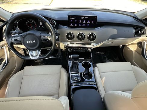 Used 2023 Kia Stinger GT-Line w/ Sun & Sound Package AWD/4WD image 42