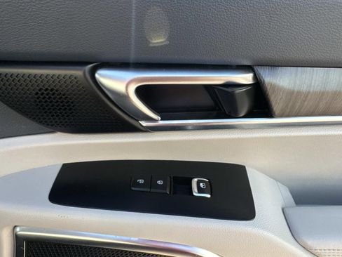 Used 2023 Kia Telluride SX image 18