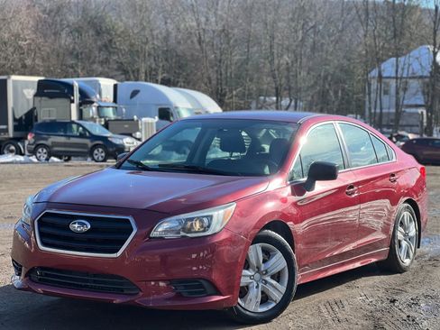 Used 2015 Subaru Legacy 2.5i AWD/4WD image 2