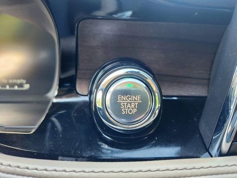 Used 2022 Lincoln Corsair Reserve w/ Equipment Group 201A image 38