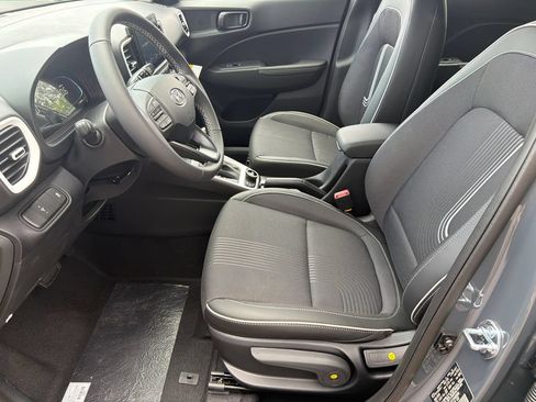 New 2026 Hyundai Venue SEL FWD image 10