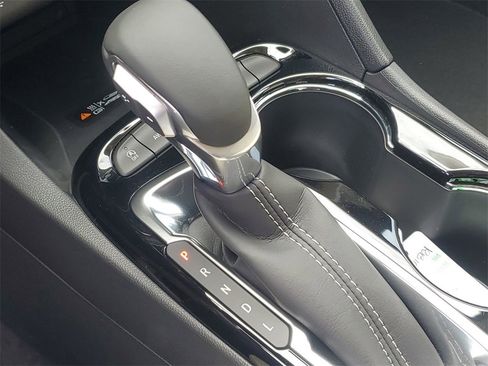 New 2024 Buick Encore GX Sport Touring w/ Comfort Package image 30