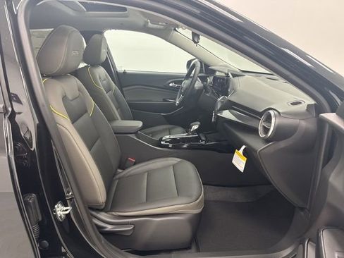 New 2026 Chevrolet Trax ACTIV w/ Sunroof Package image 30