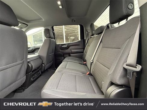 Certified 2025 Chevrolet Silverado 1500 Custom image 30