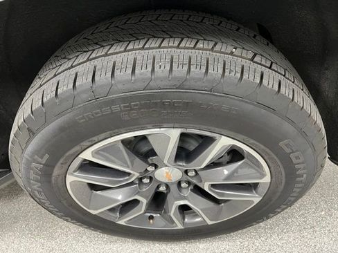 Used 2024 Chevrolet Tahoe LS AWD/4WD image 16