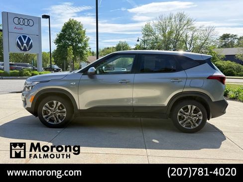 Used 2023 Kia Seltos LX AWD/4WD image 6
