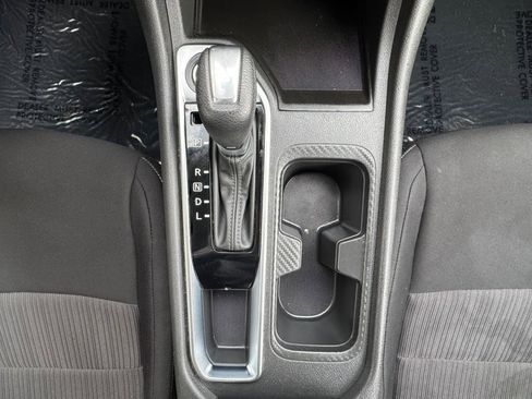Used 2025 Nissan Sentra SV FWD image 25