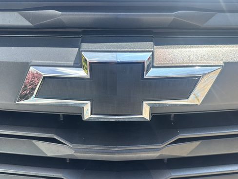 Used 2023 Chevrolet Colorado Trail Boss AWD/4WD image 44