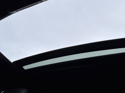 Used 2019 Ford F150 Lariat w/ Equipment Group 502A Luxury image 14