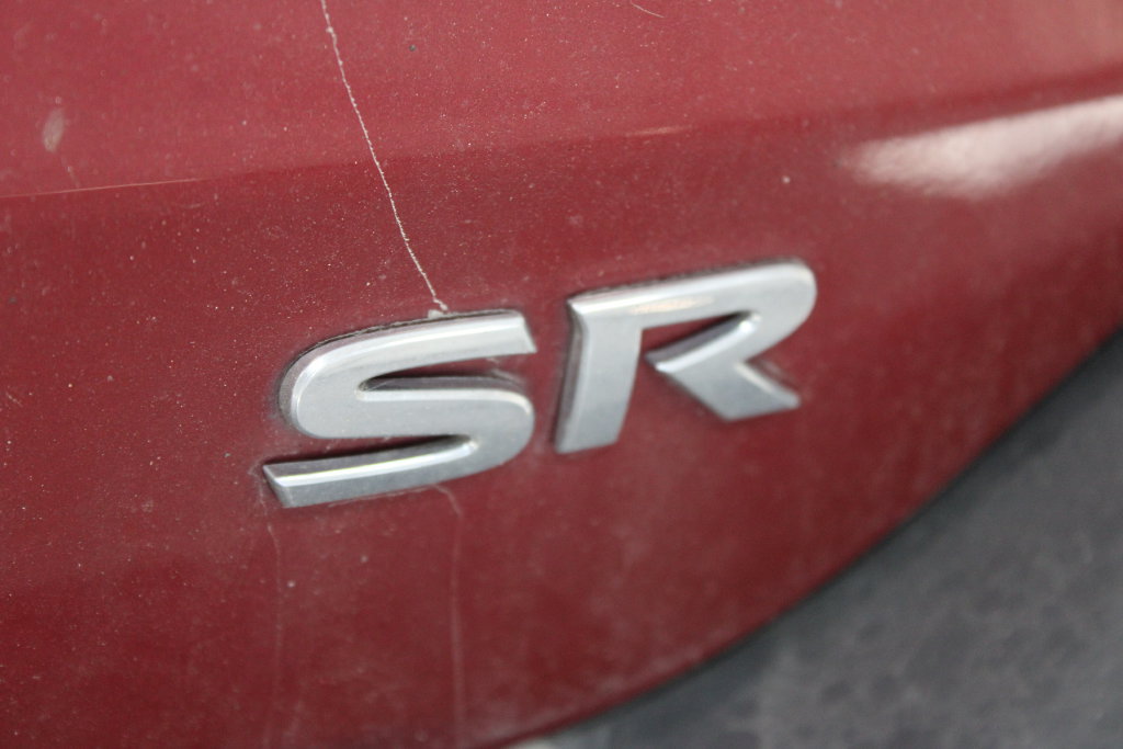 Used 2020 Nissan Kicks SR w/ Exterior Package FWD image 19