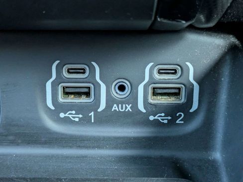 Used 2022 RAM 1500 Limited AWD/4WD image 27