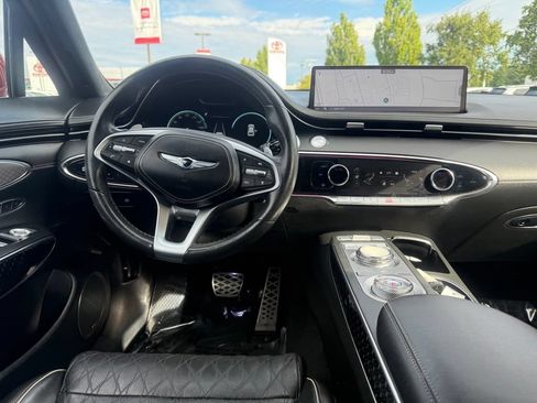 Used 2024 Genesis GV70 3.5T Sport w/ Sport Prestige Package AWD/4WD image 22