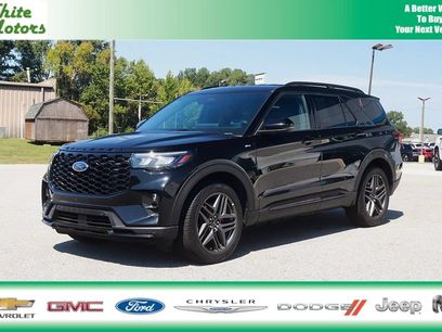 Used 2025 Ford Explorer ST-Line w/ ST-Line Street Pack