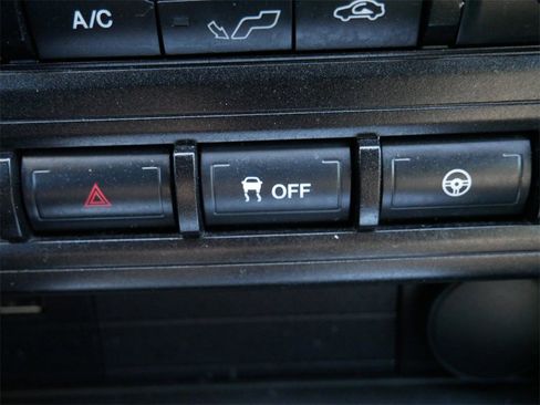 Certified 2019 Ford Mustang Convertible image 21