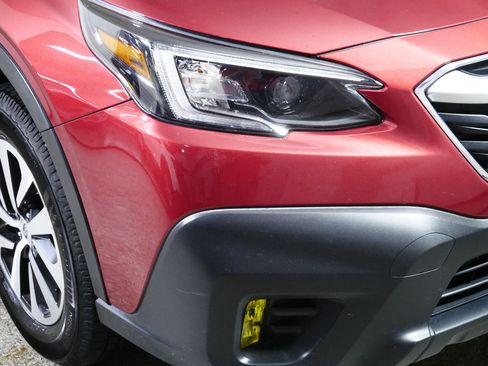Used 2020 Subaru Outback Premium AWD/4WD image 16