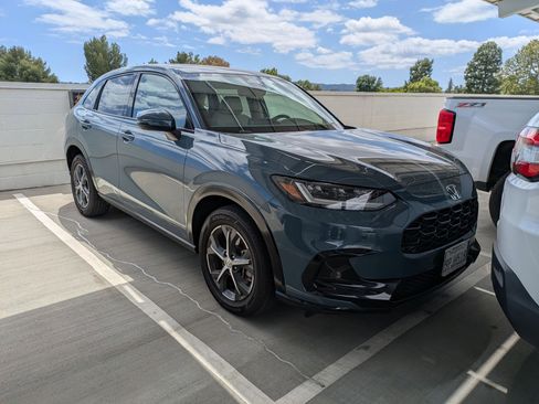 Used 2025 Honda HR-V EX-L image 2