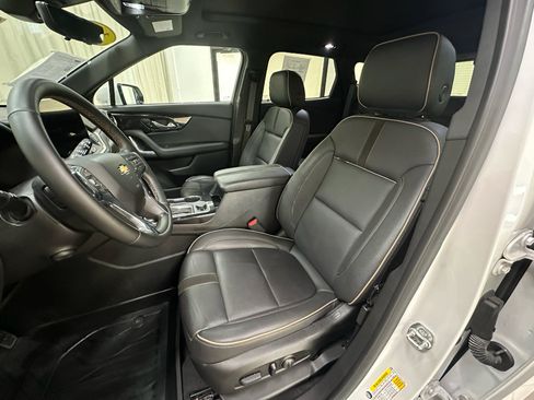 Used 2023 Chevrolet Blazer Premier w/ Driver Confidence II Package AWD/4WD image 24