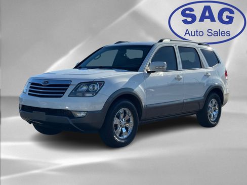 Used 2009 Kia Borrego EX w/ Leather Pkg image 2