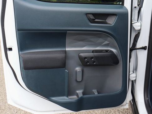 Used 2022 Ford Maverick XL image 36