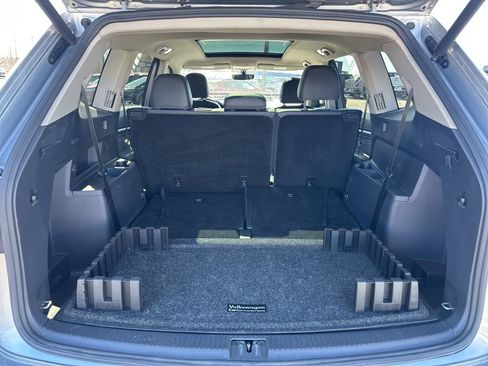Used 2021 Volkswagen Atlas SE w/ Panoramic Sunroof Package image 10