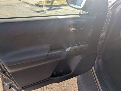 Used 2021 Toyota Tacoma TRD Pro image 15